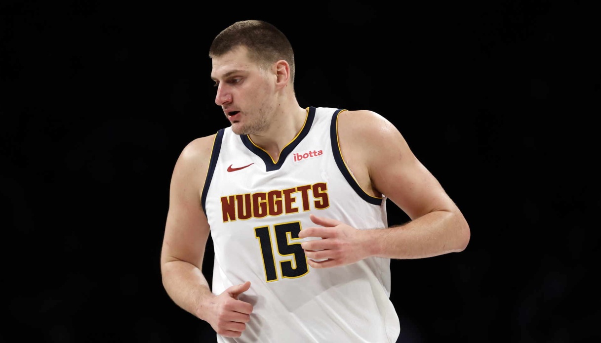 https://www.sportal.it/foto_articoli/2023-52/jokic-denver-2024_12451321190x786.jpg?format=jpg