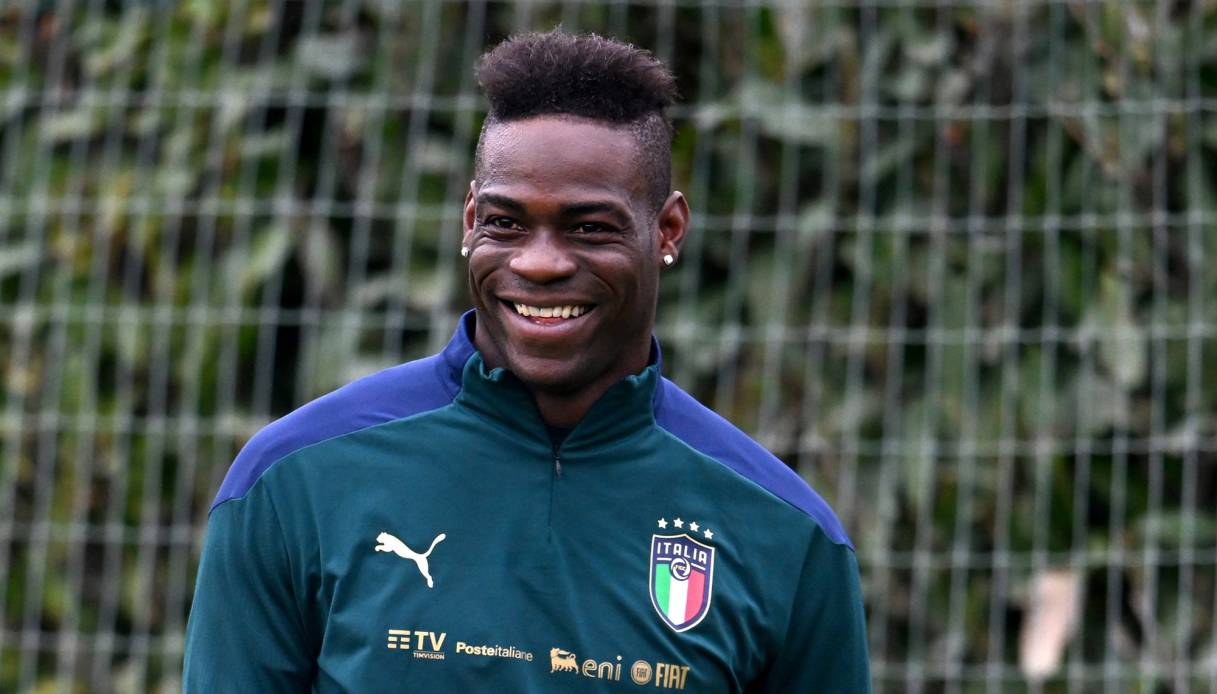 https://www.sportal.it/foto_articoli/2024-02/mario-balotelli-che-bordate-allinter-le-foto_12477951190x786.jpg?format=jpg