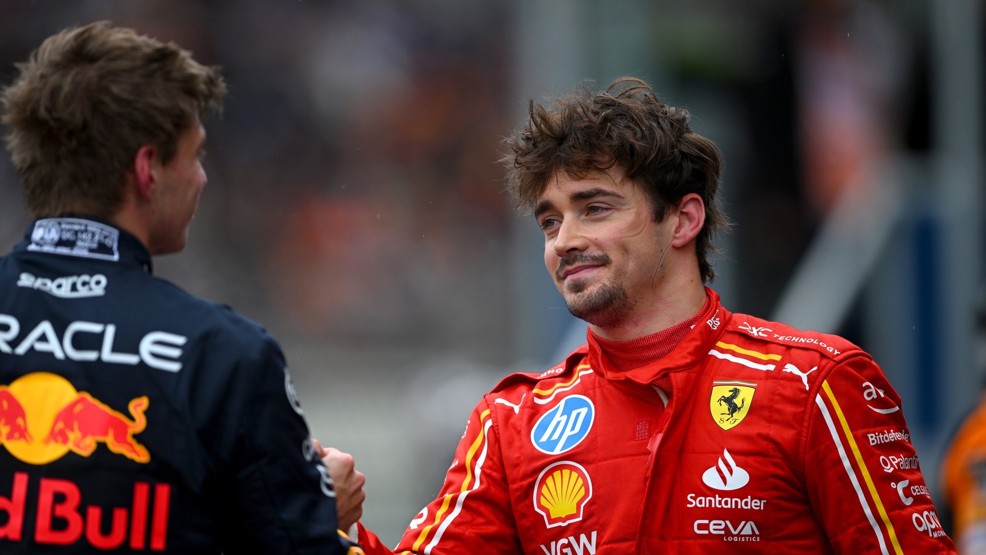 https://www.sportal.it/foto_articoli/2024-30//max-verstappen-e-charles-leclerc_1280854Photogallery.jpg?format=jpg