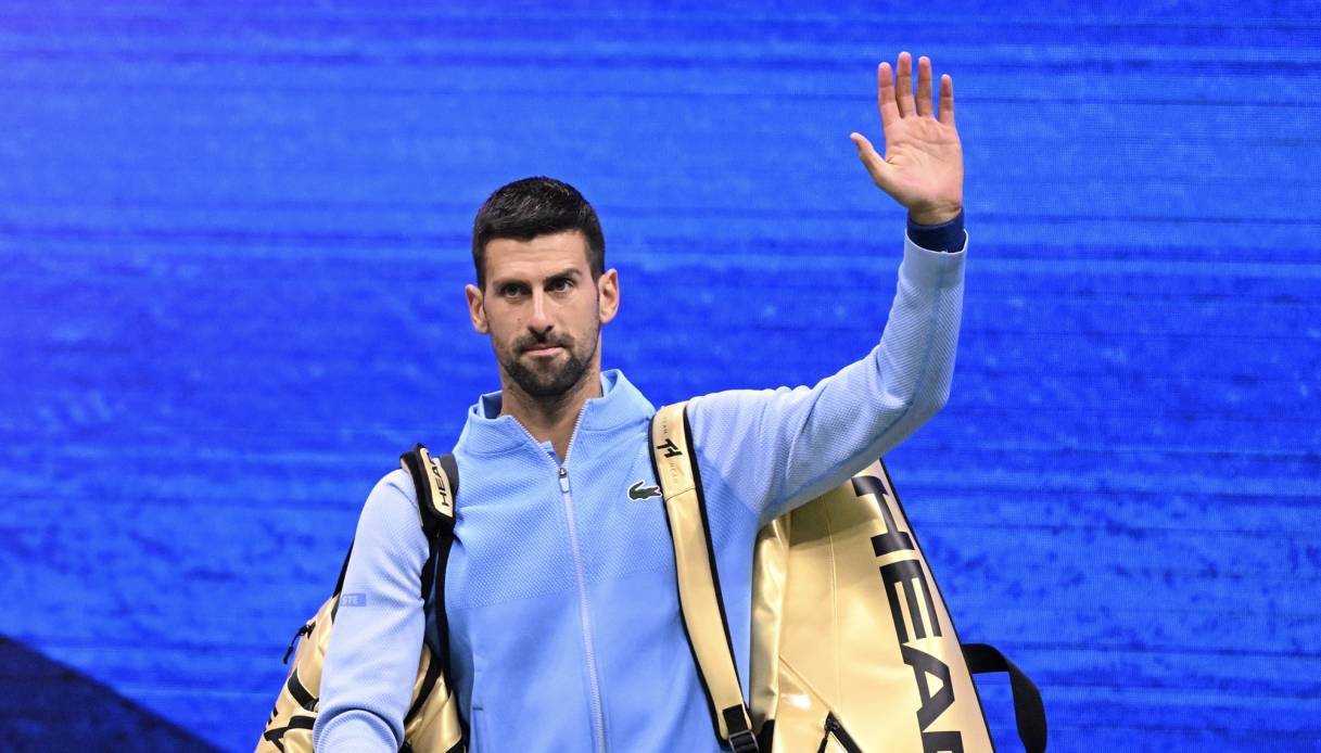 https://www.sportal.it/foto_articoli/2024-35/sguardo-nel-vuoto-e-sconcerto-novak-djokovic-sconfitto-foto_12865811190x786.jpg?format=jpg