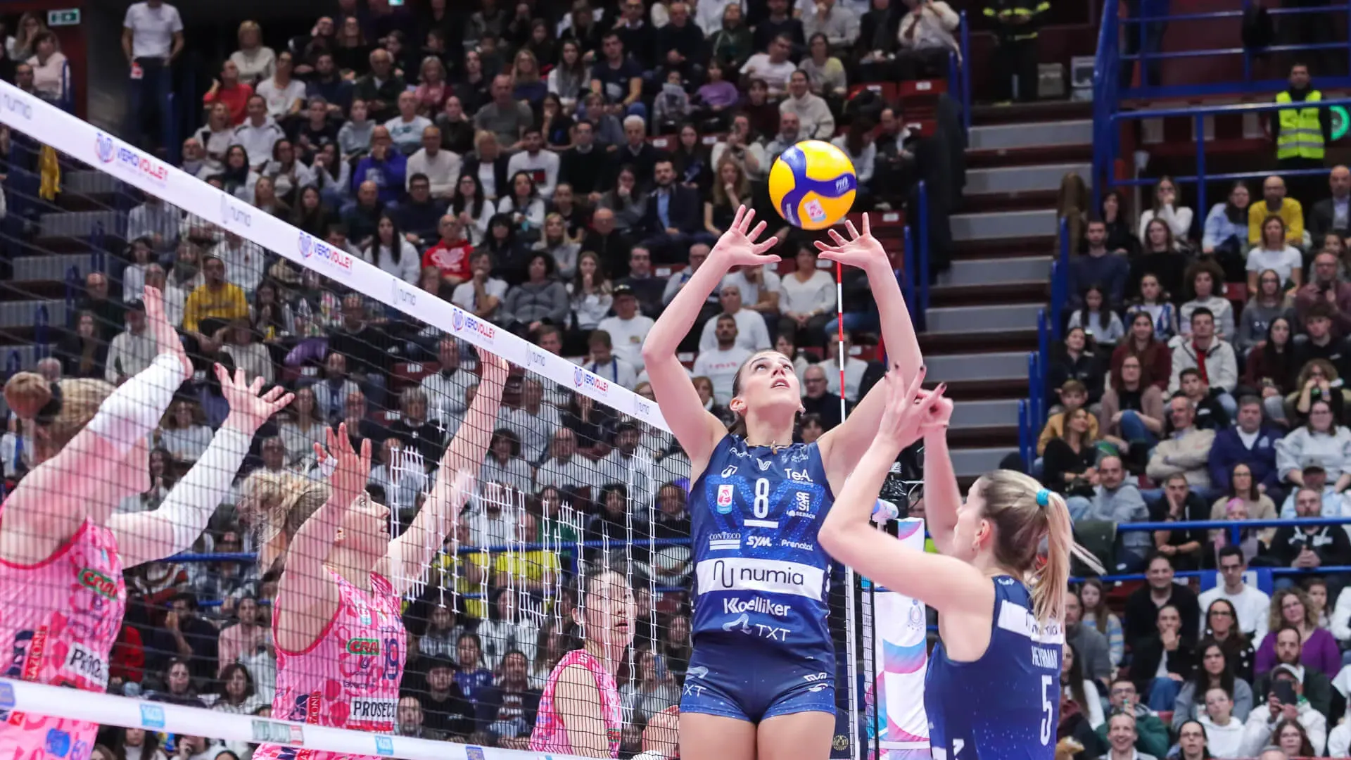 https://www.sportal.it/foto_articoli/2024-47/vero-volley_1298650Photogallery.webp?format=jpg