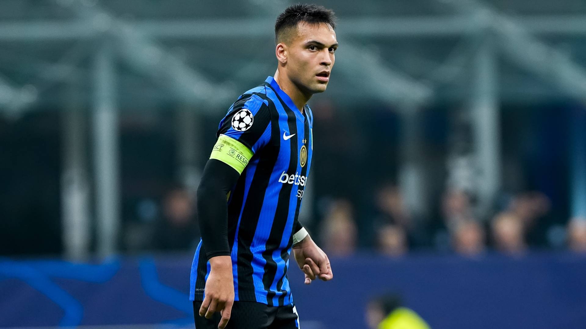 https://www.sportal.it/foto_articoli/2024-48/lautaro-martinez_1298980Photogallery.jpg?format=jpg