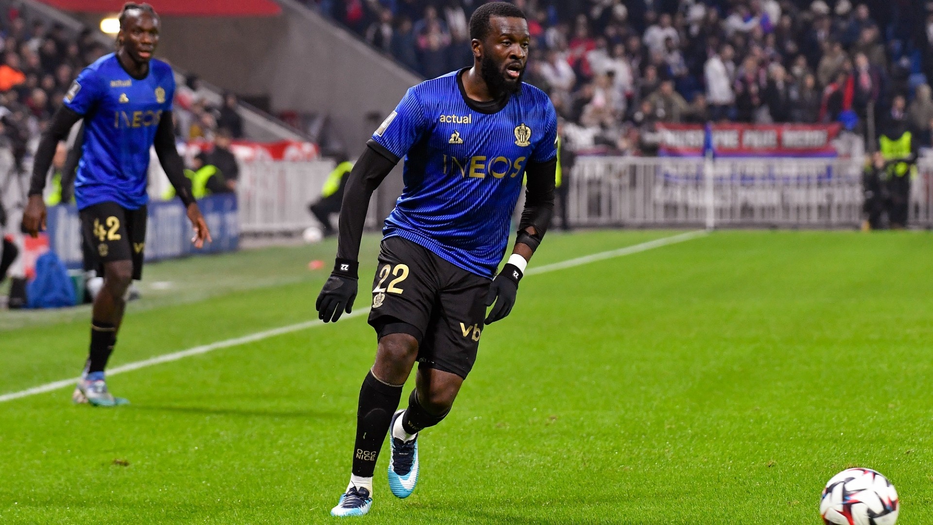 https://www.sportal.it/foto_articoli/2025-03//tanguy-ndombele_1304770Photogallery.jpg?format=jpg