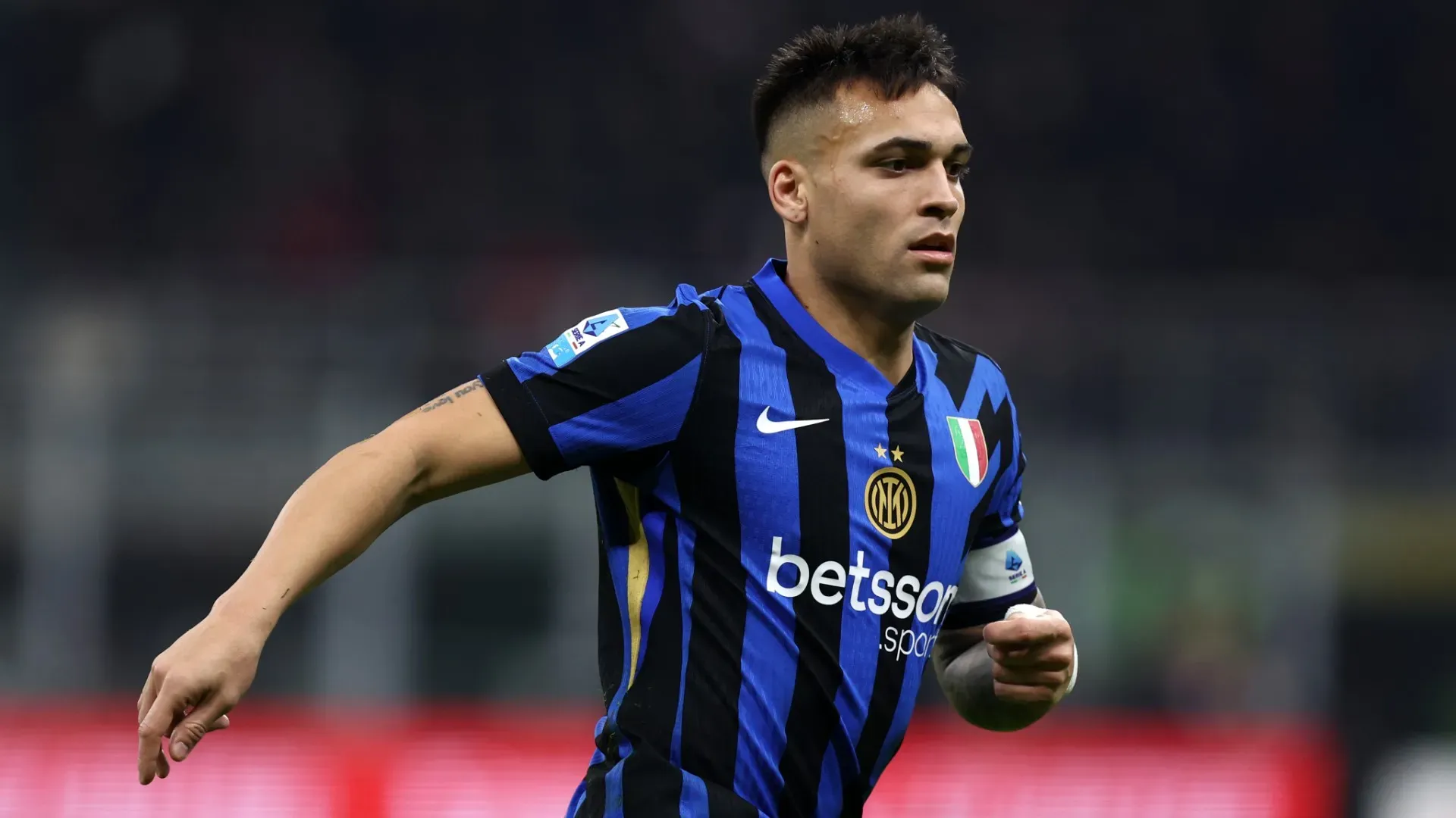 https://www.sportal.it/foto_articoli/2025-06/120-milioni-di-euro-maxi-offerta-per-lautaro-martinez-foto_1308625Photogallery.webp?format=jpg