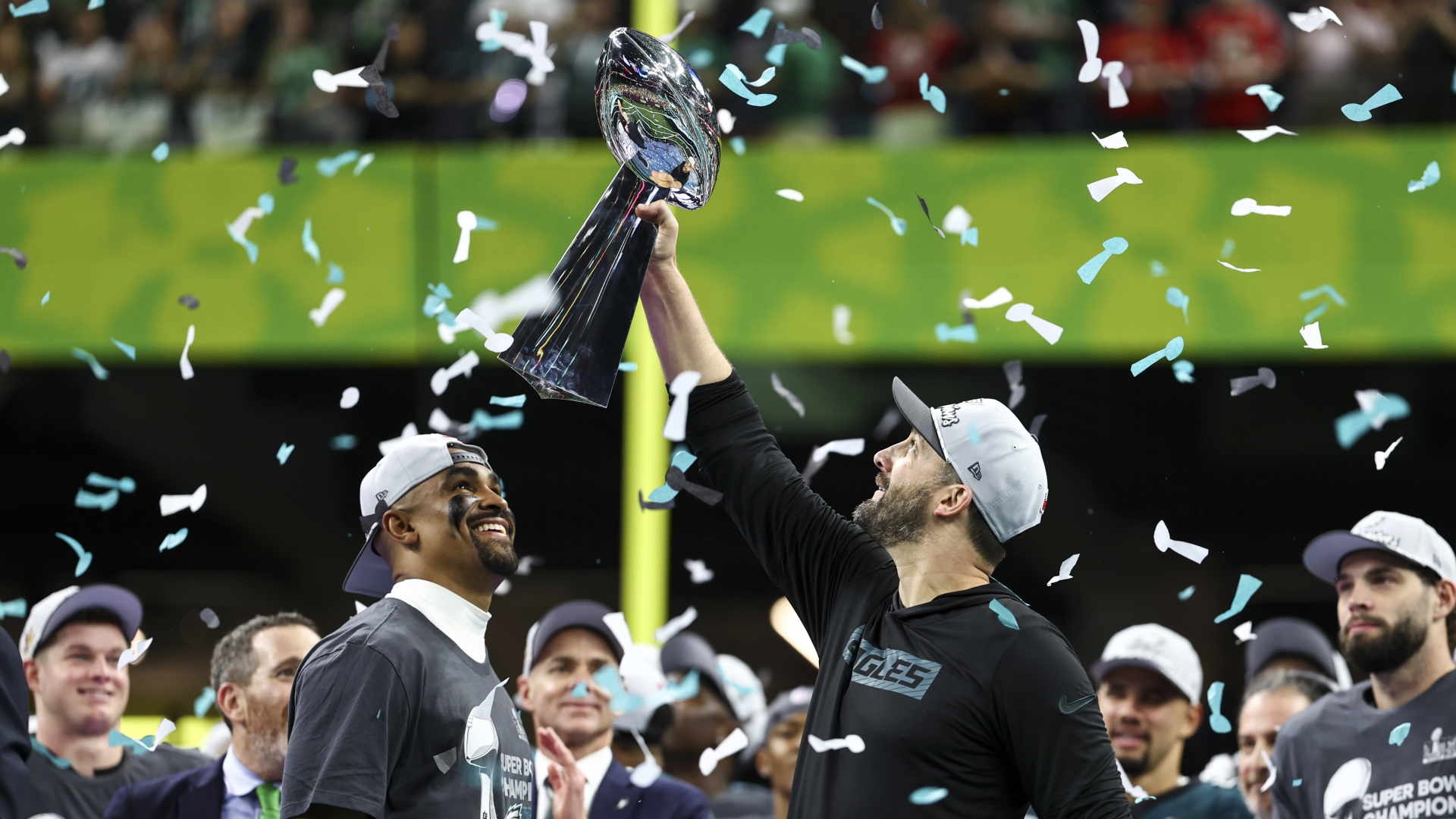 Philadelphia vince il Super Bowl davanti a Donald Trump