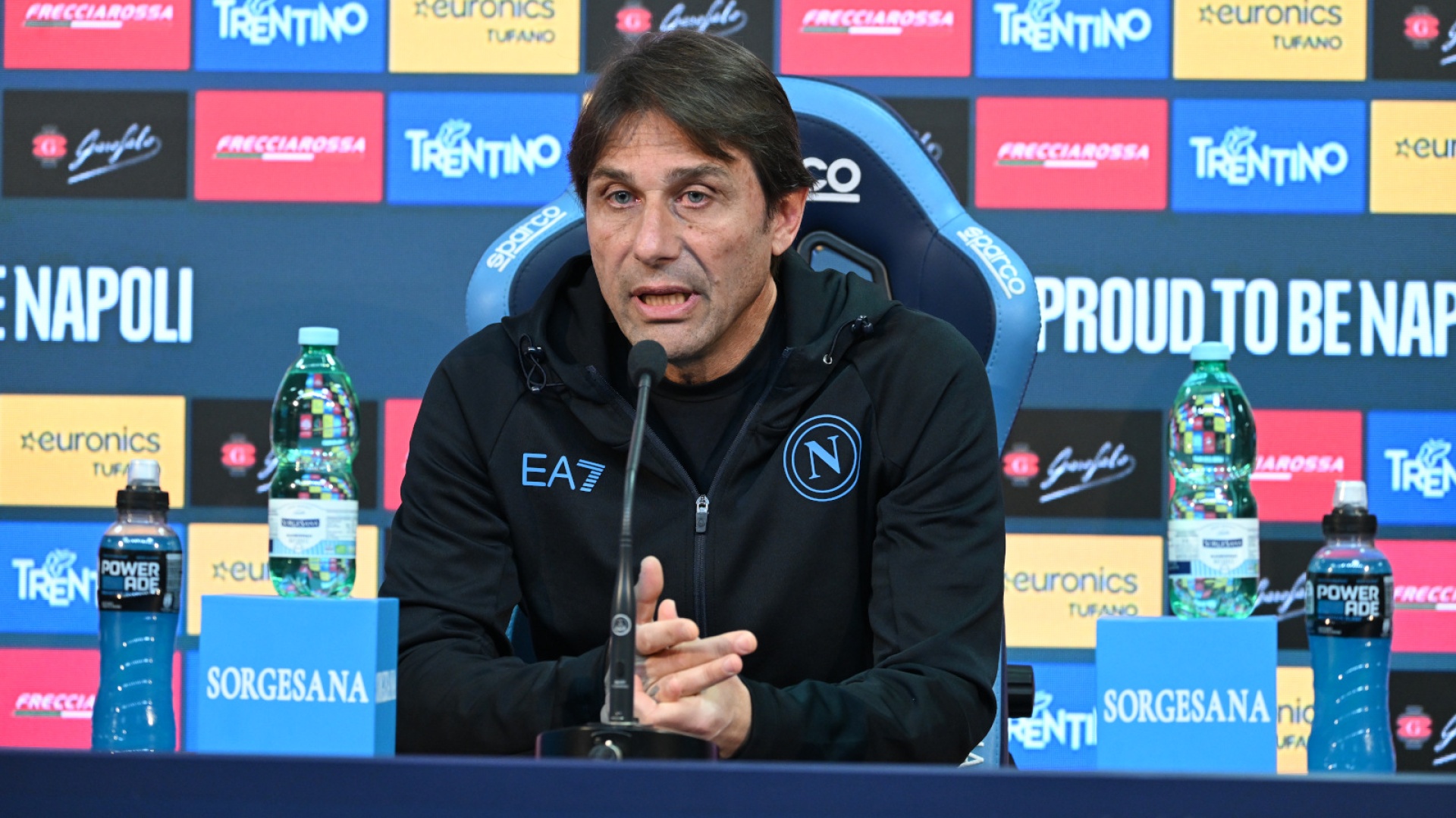 https://www.sportal.it/foto_articoli/2025-09/antonio-conte_1311740Photogallery.jpg?format=jpg