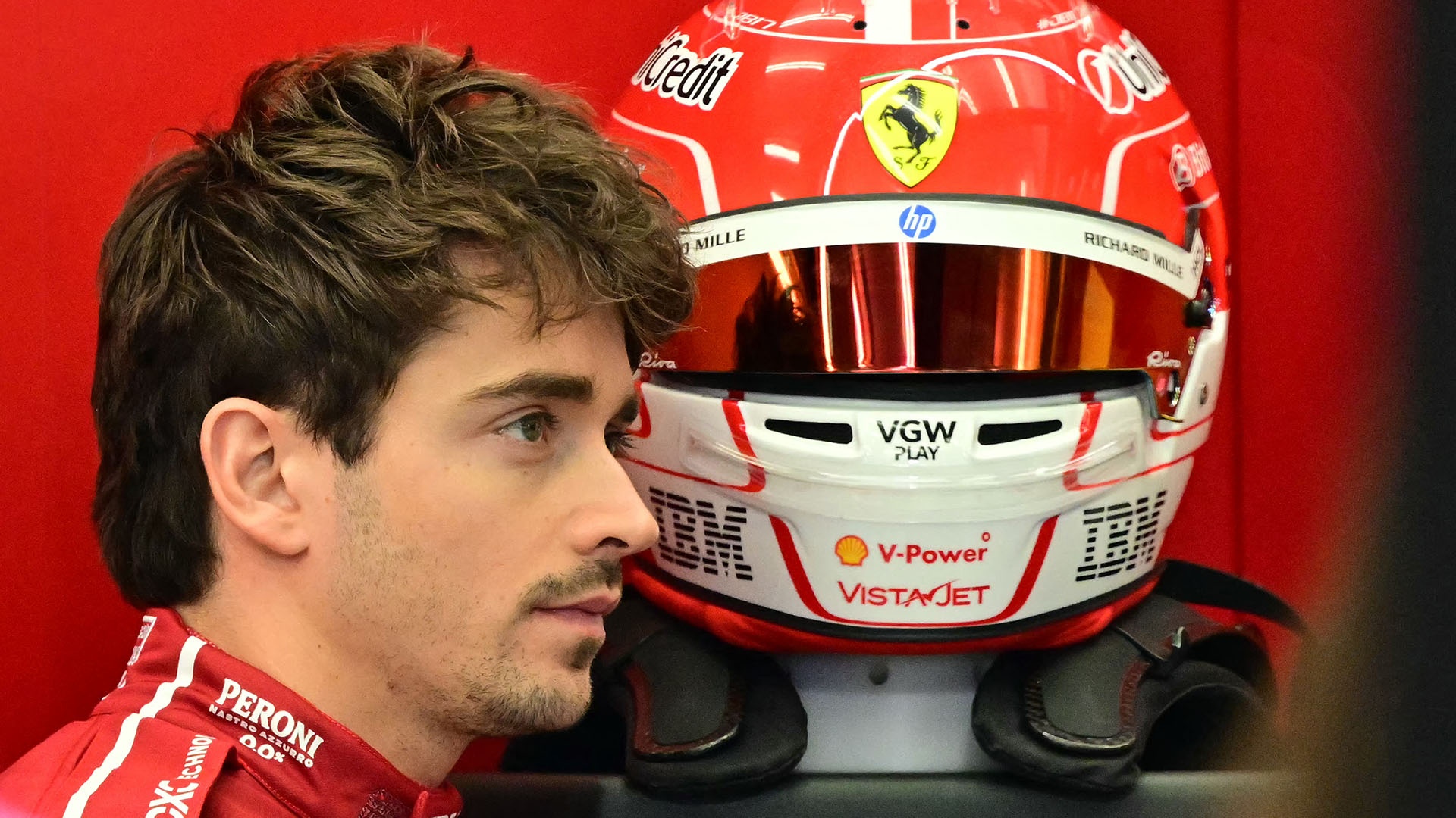 Charles Leclerc sa su che cosa deve lavorare la Ferrari