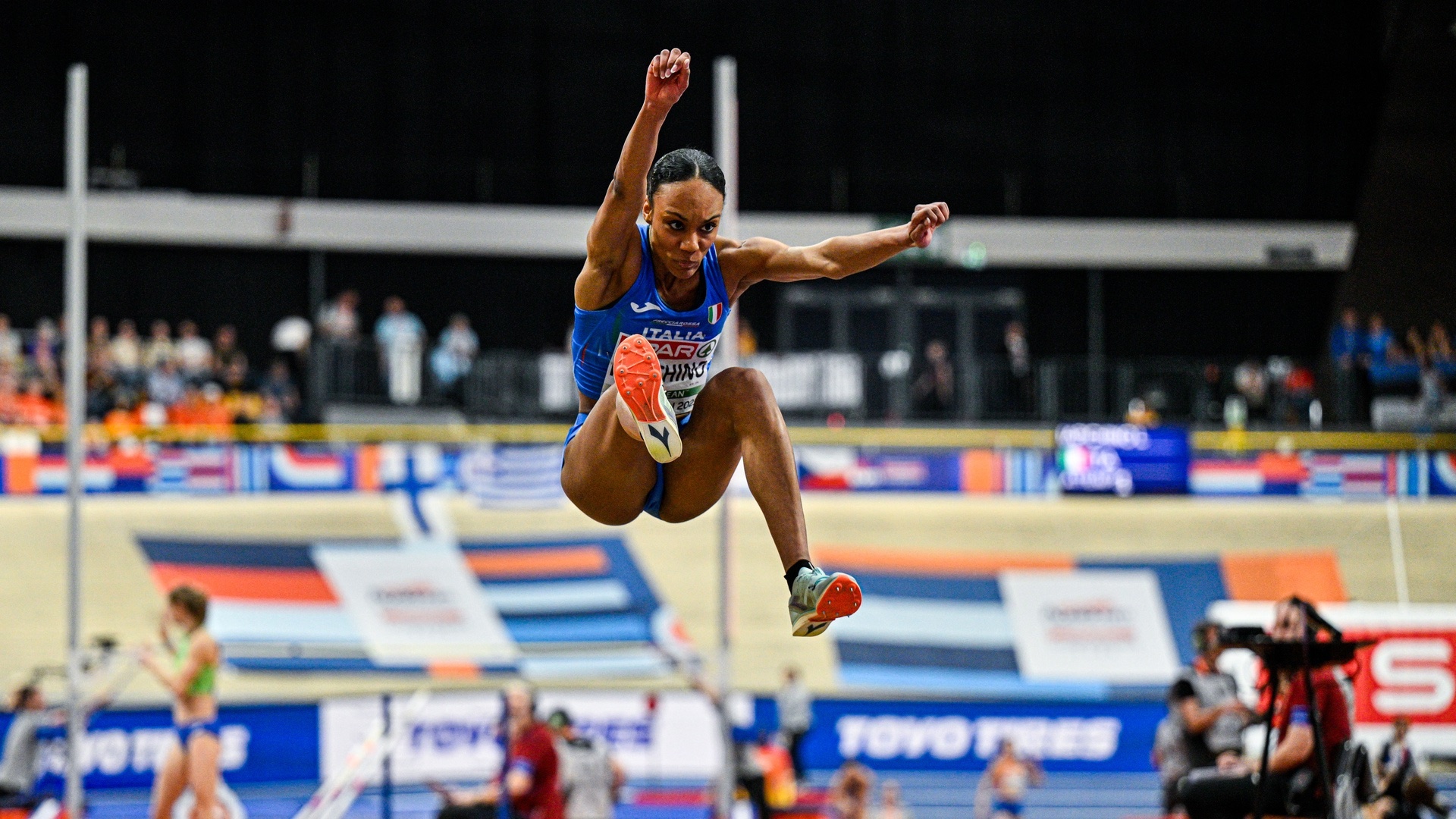 Europei indoor, Larissa Iapichino oro nel lungo 27 anni dopo mamma Fiona May