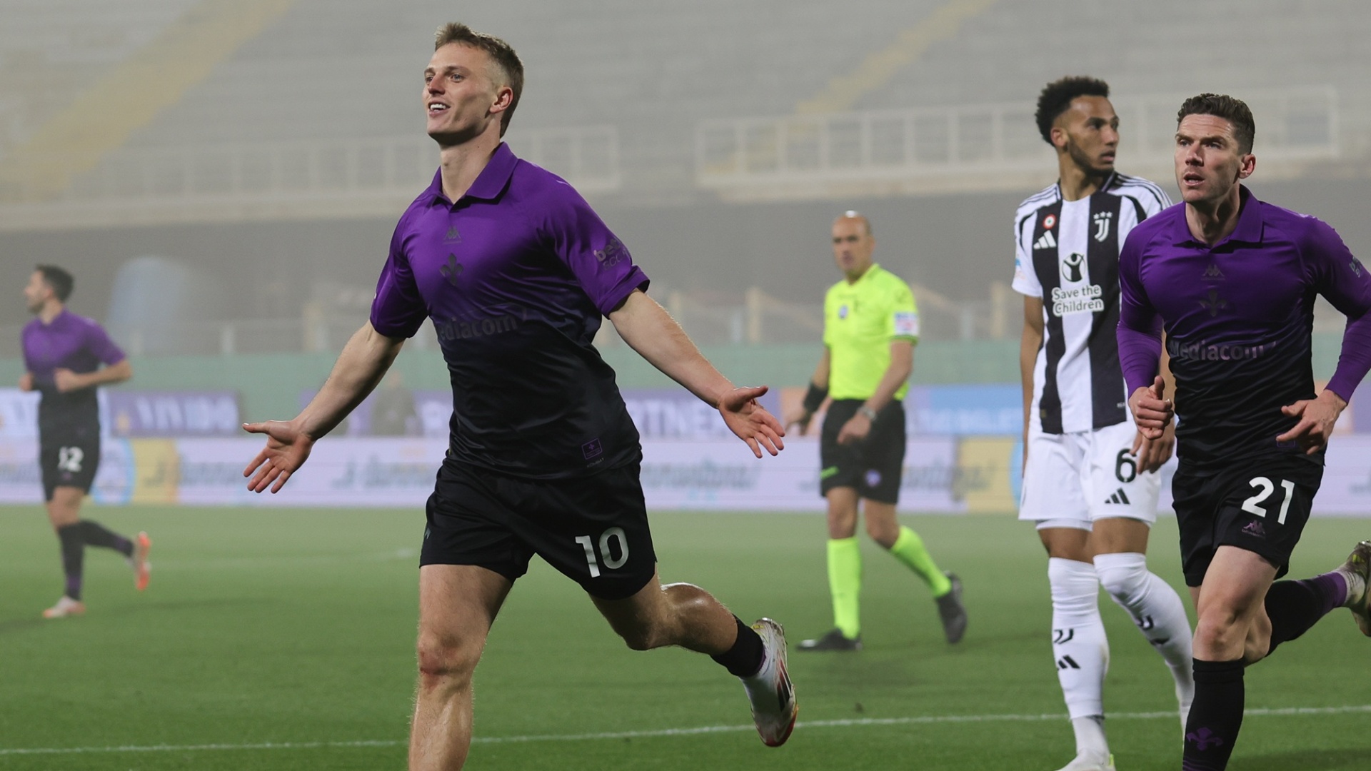 Fiorentina-tris, Thiago Motta sempre più a rischio: 3-0 alla Juventus