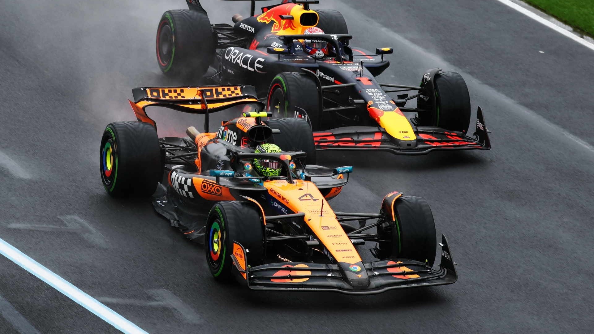 https://www.sportal.it/foto_articoli/2025-11/lando-norris-max-verstappen-gp-australia_1314222Photogallery.jpg?format=jpg