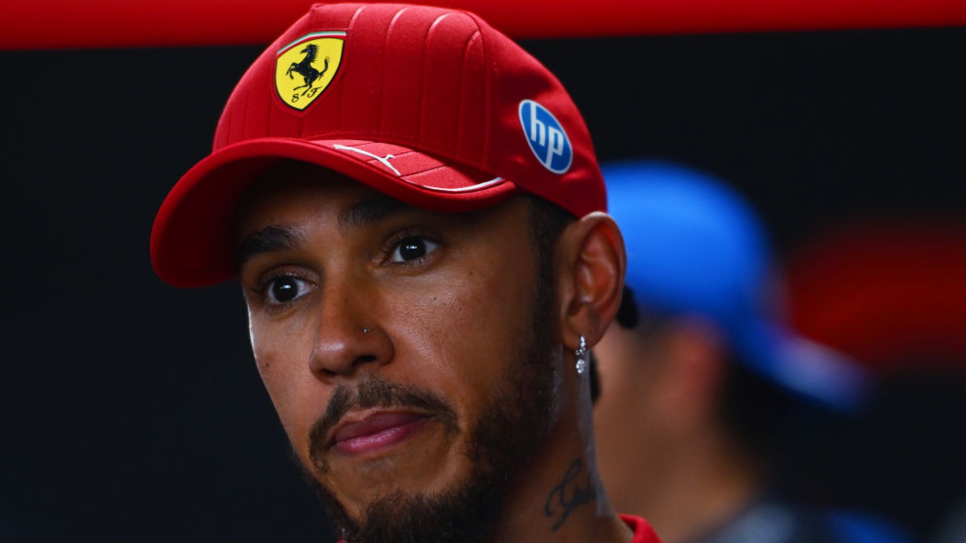 Avvio in salita per la Ferrari: Lewis Hamilton si sofferma sugli aspetti positivi