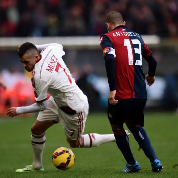 Il Genoa con una ottima prestazione batte un Milan deludente, incapace di creare occasioni da gol in tutto il secondo tempo. Il Genoa si conferma al terzo posto e ora può sognare la Champions.