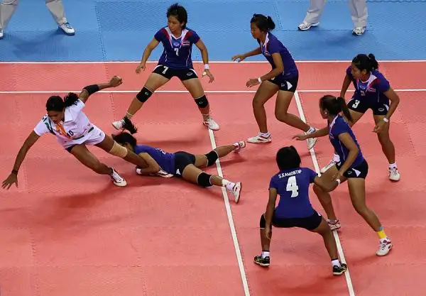 Il Kabaddi è un gioco che combina le caratteristiche del Wrestling e del Rugby, un mix di agilità e di potenza. L'india si è finora aggiudicata tutte le edizioni della World Cup.