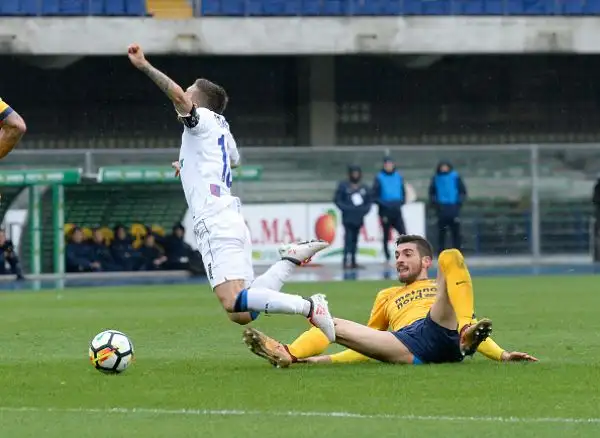 Gli orobici, straripanti, stendono per 5-0 l'Hellas.