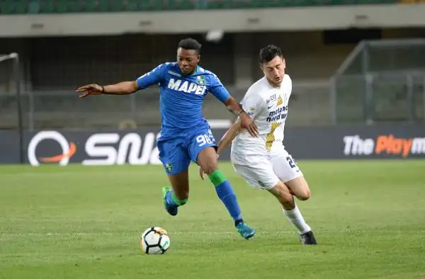 Una rete di Lemos condanna il Verona e allontana il Sassuolo dalla zona retrocessione.