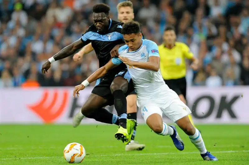 La squadra biancoceleste ottiene i tre punti grazie alle reti di Wallace, Caicedo e Marusic.