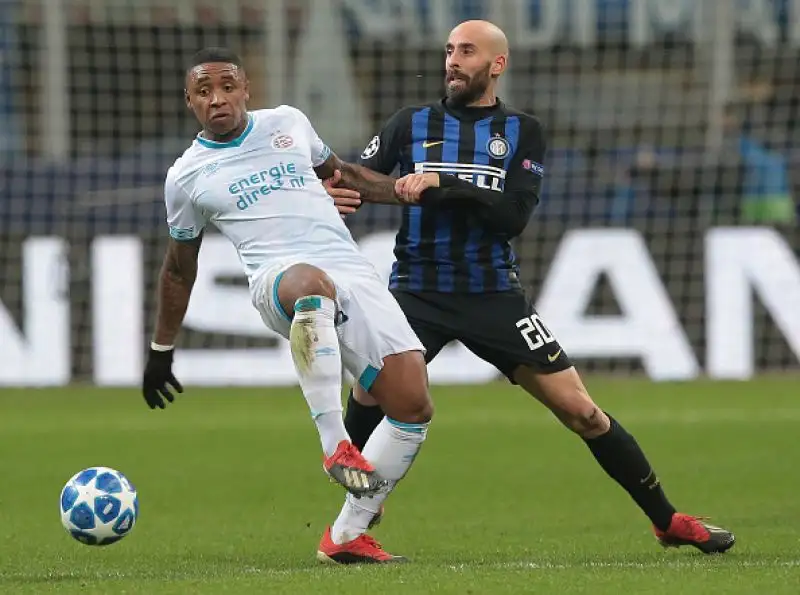 Lozano porta in vantaggio gli olandesi nel primo tempo, il gol di Icardi nella ripresa non basta ai nerazzurri per passare il turno.