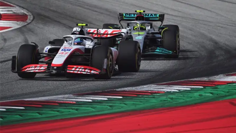 Schumacher 6. Gara gagliarda del pilota della Haas che per poco non riesce a tenere alle spalle Hamilton, però non guadagna punti