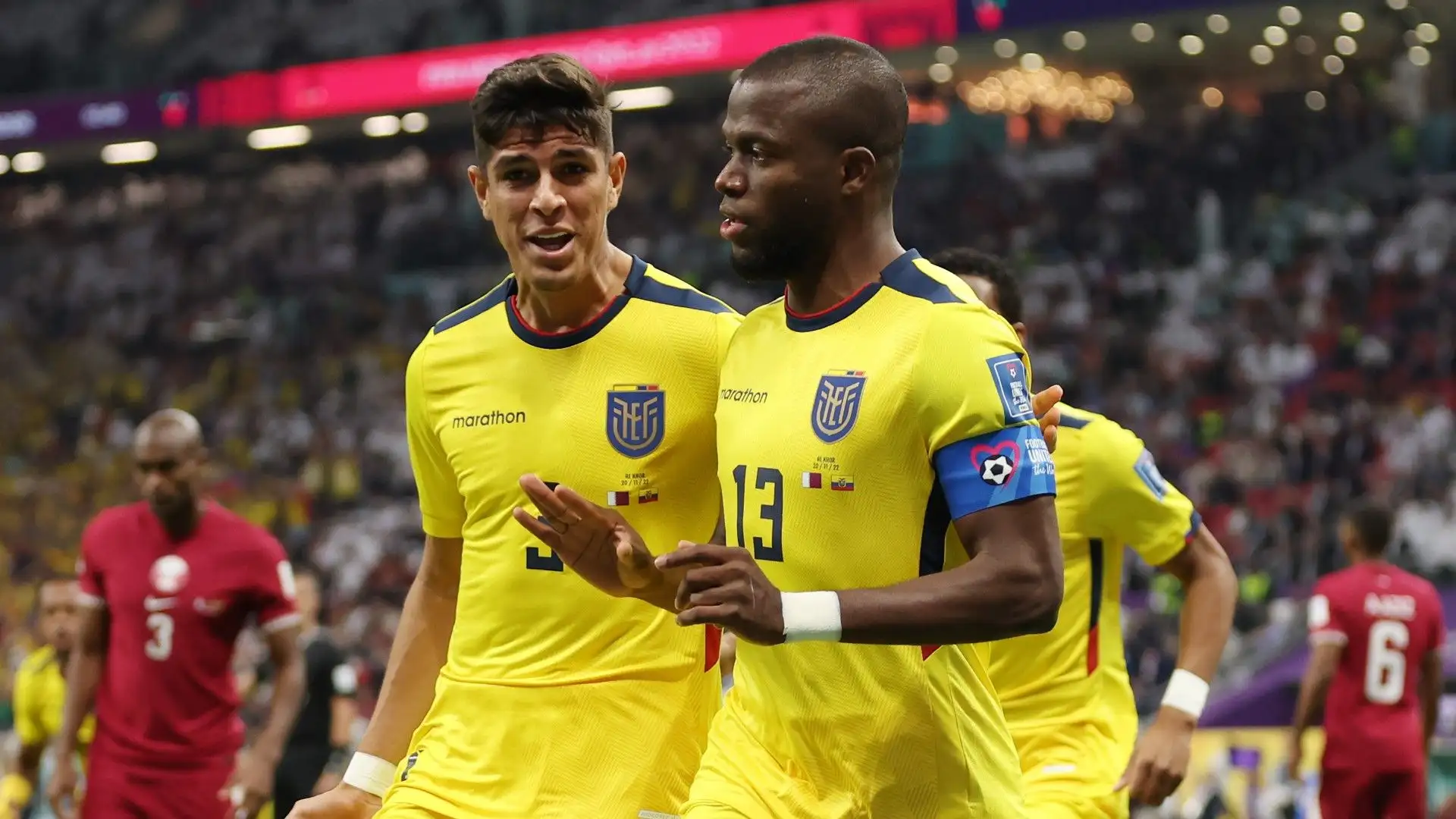 Dal 2017 al 2020 ha giocato per il Tigres UANL, poi è passato al Fenerbahce