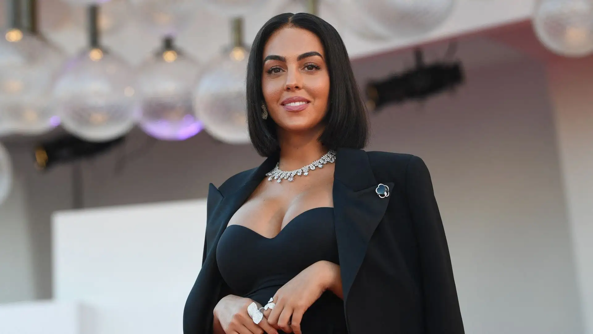 Georgina ha oltre 43 milioni di follower su Instagram