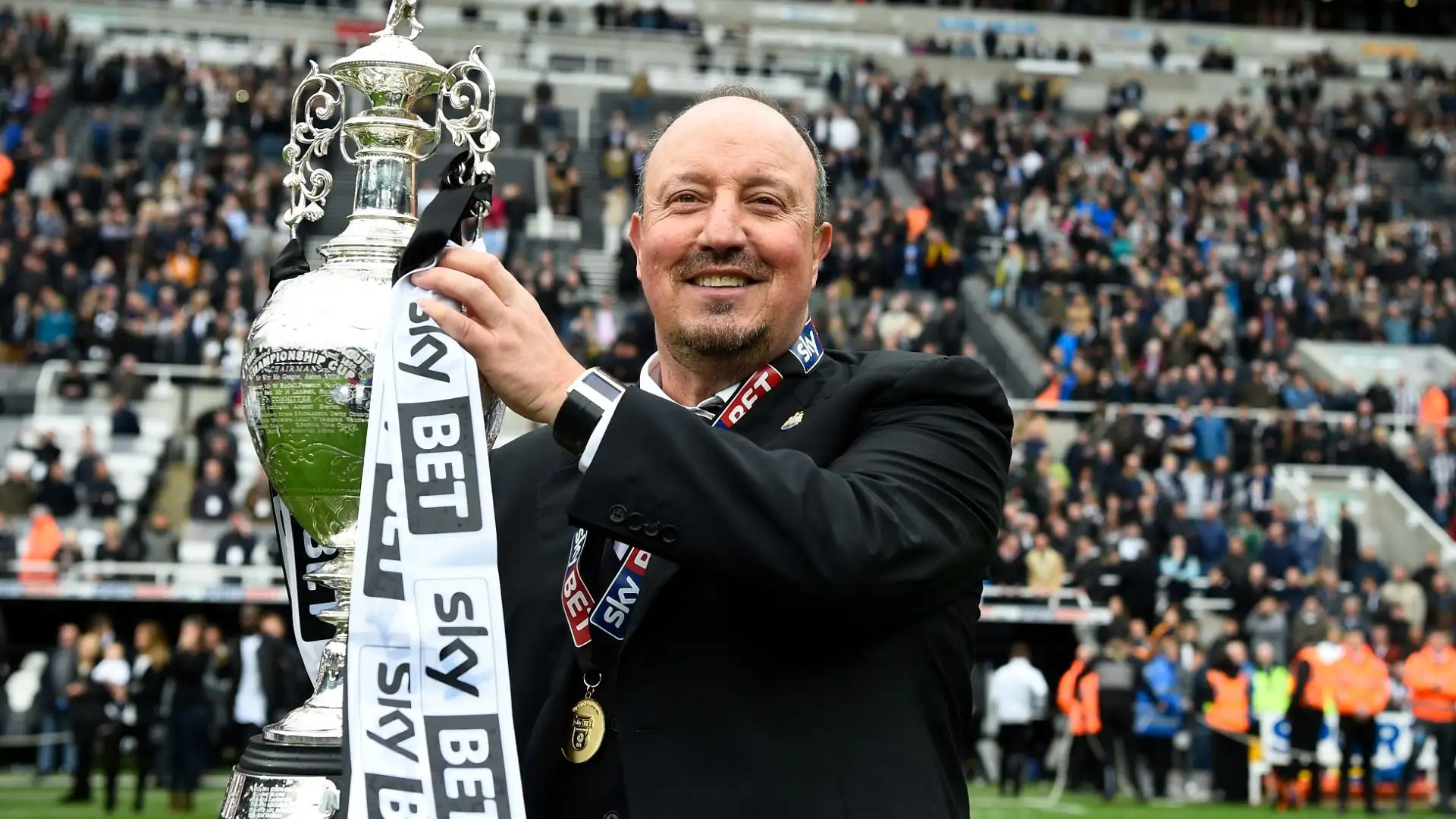 Rafael Benitez (Spagna): principali squadre allenate Valencia, Liverpool, Inter, Chelsea, Napoli, Real Madrid