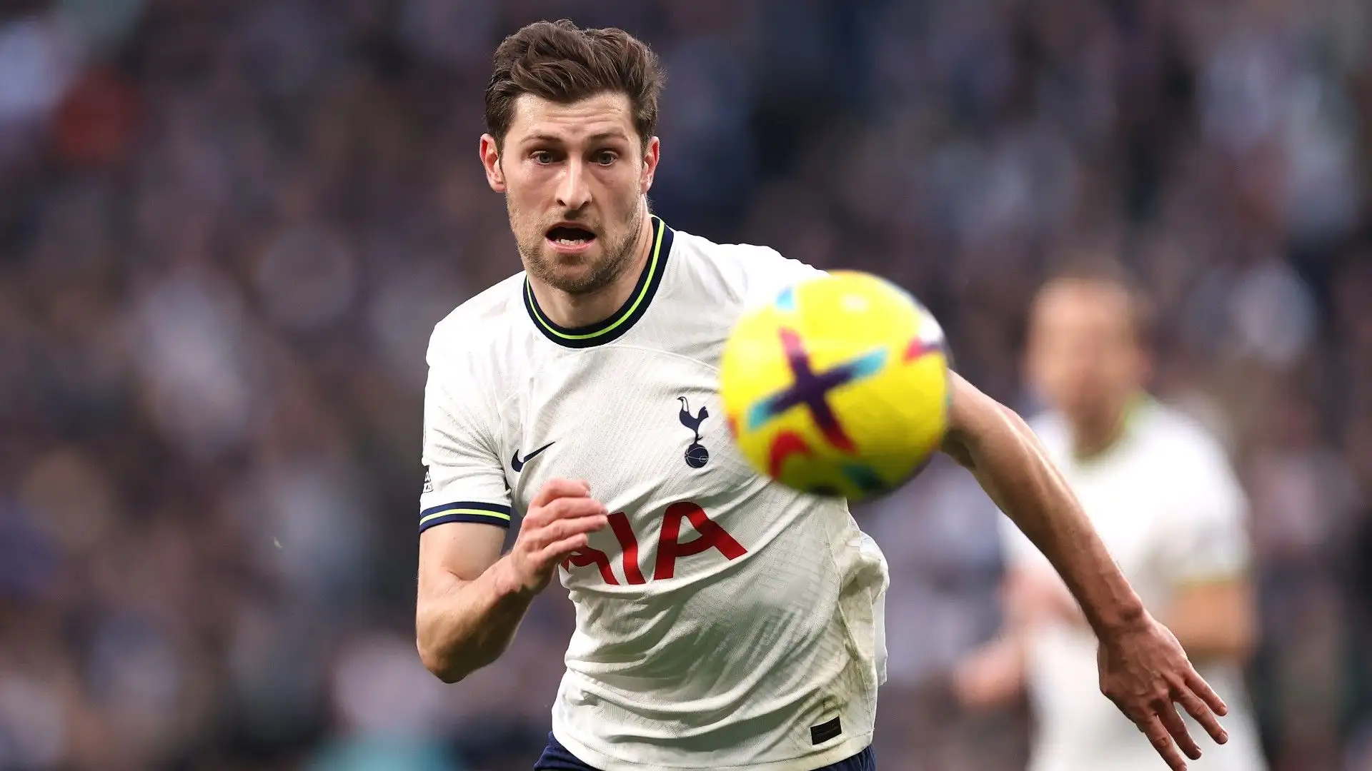 Ben Davies: il Tottenham vorrebbe ringiovanire la squadra e, se arriveranno offerte adeguate, lascerà partire il difensore
