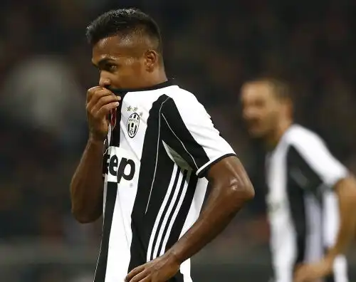 Il Manchester City piomba su Alex Sandro