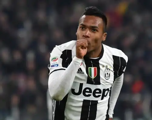 Juve, offerte per Alex Sandro e Asamoah