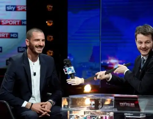 Bonucci, karaoke in tv da Cattelan