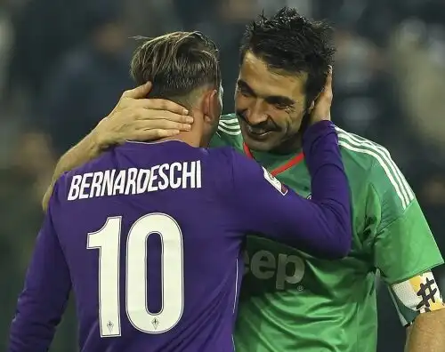 Buffon chiama Bernardeschi: “Magari viene…”