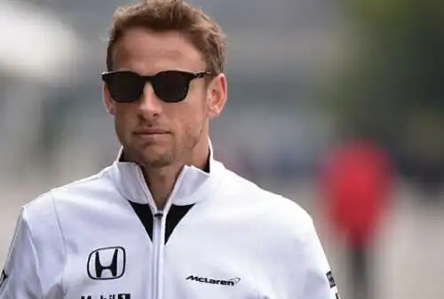 Button: “Vettel già punito”