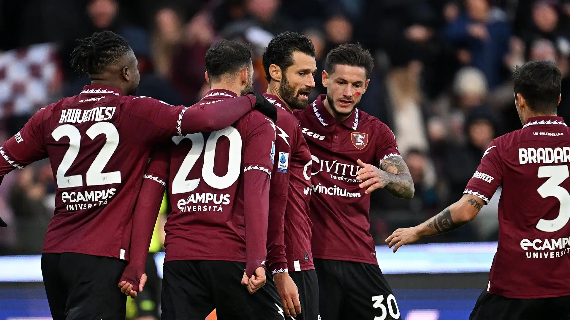 Candreva manda ko la Lazio con un gol clamoroso: immagini
