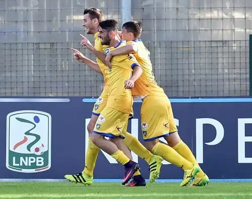 Verona travolto, goleade Frosinone e Cittadella