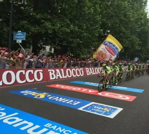 Contador, festa a Milano