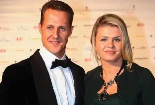 Schumacher, il nuovo messaggio della moglie Corinna