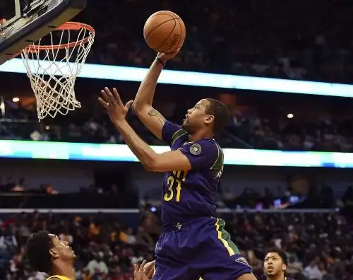 NBA, Dejean-Jones ucciso da un colpo di pistola