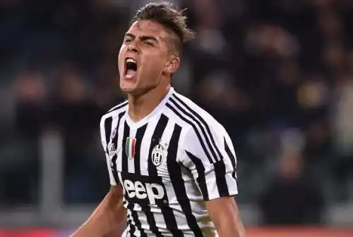 Dybala indica la strada