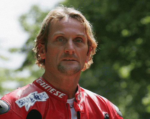 Carl Fogarty, brutto incidente in dirt track