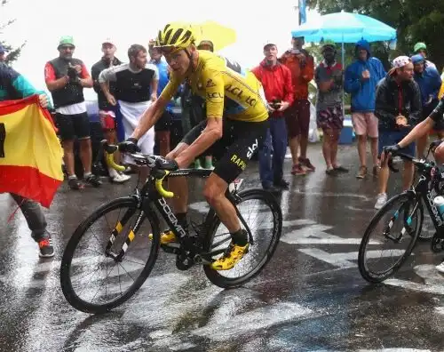 Froome vince il Tour, Aru cede di schianto