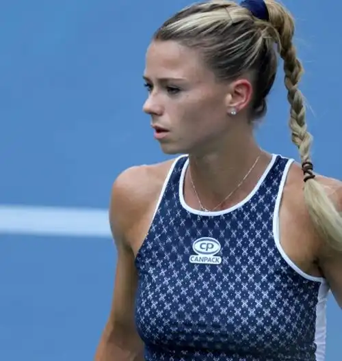 Camila Giorgi cede sul più bello