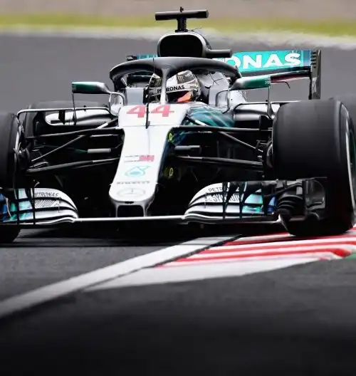 F1 Gp Giappone, libere 1: Hamilton domina