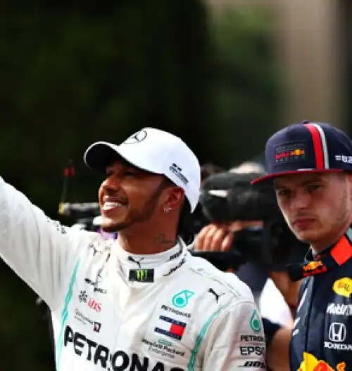 Hamilton, pole da record: Ferrari, altro flop