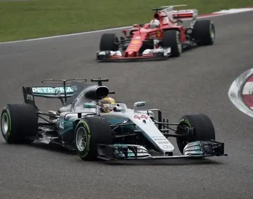 F1, Cina: Hamilton sul velluto, Vettel buon secondo