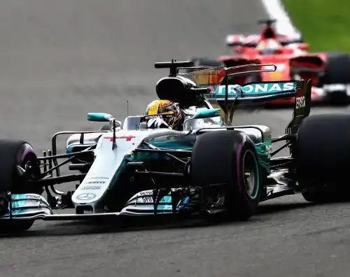 Hamilton all’ultimo respiro, Vettel splendido secondo