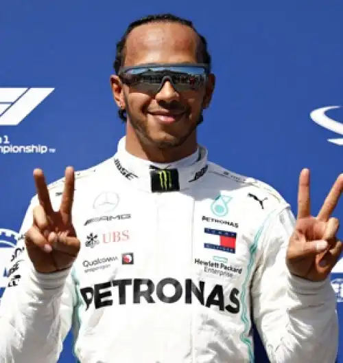 Hamilton in pole in Francia, male le Ferrari