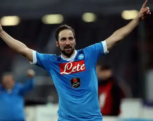 Ancelotti ha scelto Higuain: Napoli trema