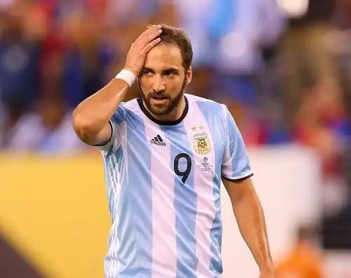 Gonzalo Higuain squalificato, tutti contenti