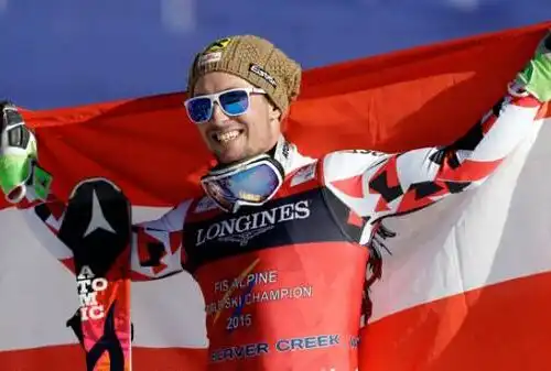 Hirscher trionfa anche in Alta Badia