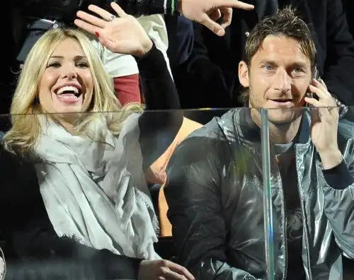 Totti e Ilary presentatori in tv