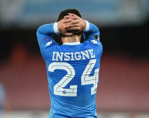 Insigne minacciato e derubato